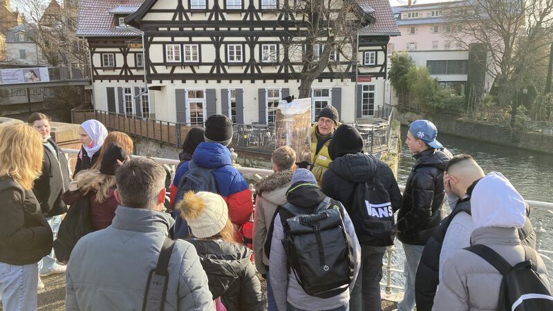 Eingefroren auf dem Weihnachtsmarkt