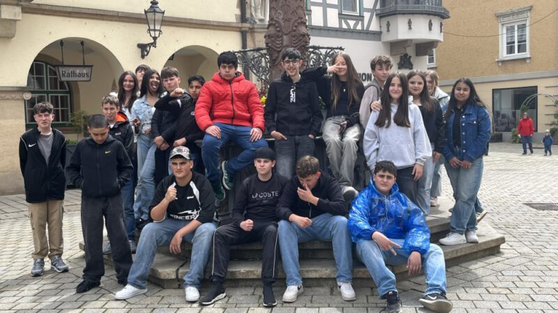 Mittelalterliche Klosteranlage, fürstliches Schloss und kurze Nächte