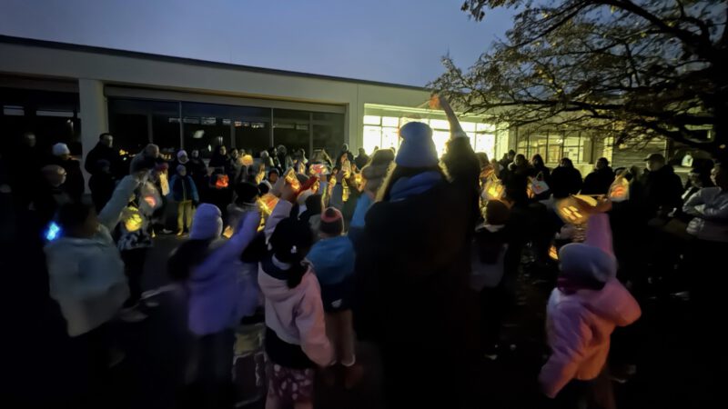 Lichterfest der Klassen 1a und 1b