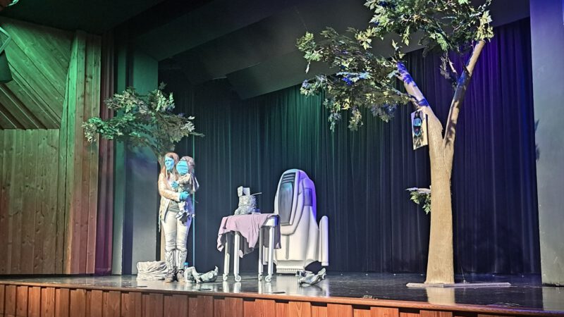 Miras Sternenreise begeistert die Klassen 1-4